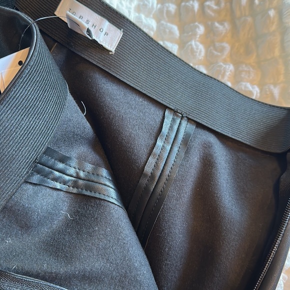 TOPSHOP Black Faux Leather Flare Pants Zipper Retro Goth Women’s Size 6 NEW - Picture 12 of 13